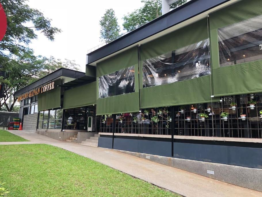 Tropicana Avenue B32-09, Petaling Jaya Exterior photo